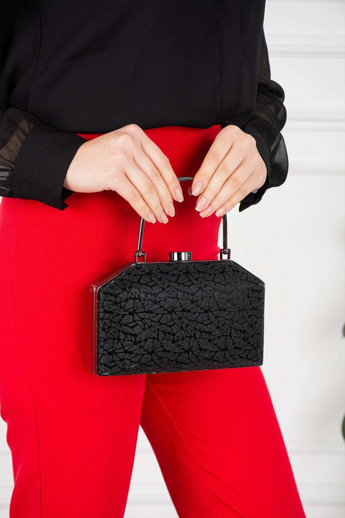 Gümüş Simli Abiye Çanta - Kırık Cam Desenli Portföy Clutch - Metal Saplı Gece Çantası - Zincirli Düğün ve Davet El Çantası